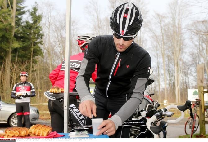 Fabian Cancellara fixes himself a coffee before the ride