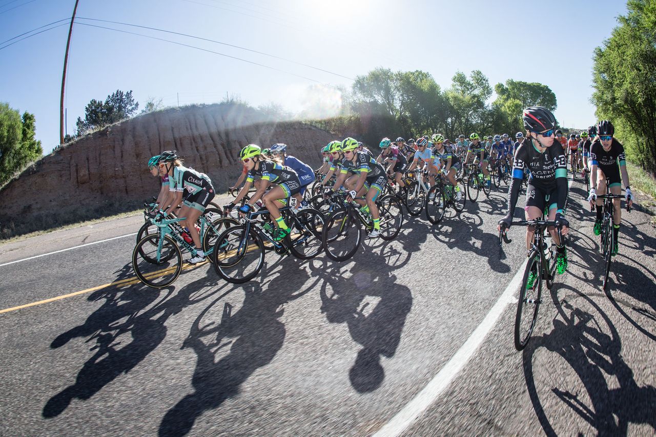 The womens peloton tries to reorganize after the feed zone during stage 1 at Tour of the Gila