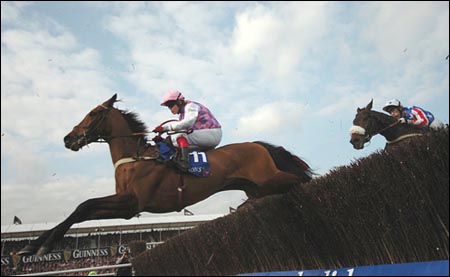 Voy Por Ustedes en route to victory in the Champion Chase at the Cheltenham Festival