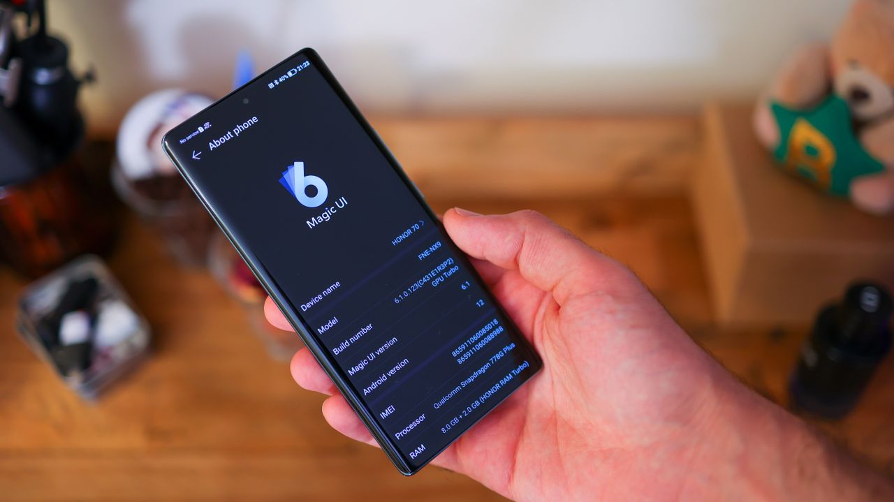 A photo of the Honor 70 smartphone