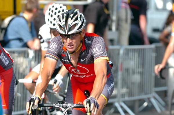Lance Armstrong (RadioShack) finishes in the peloton