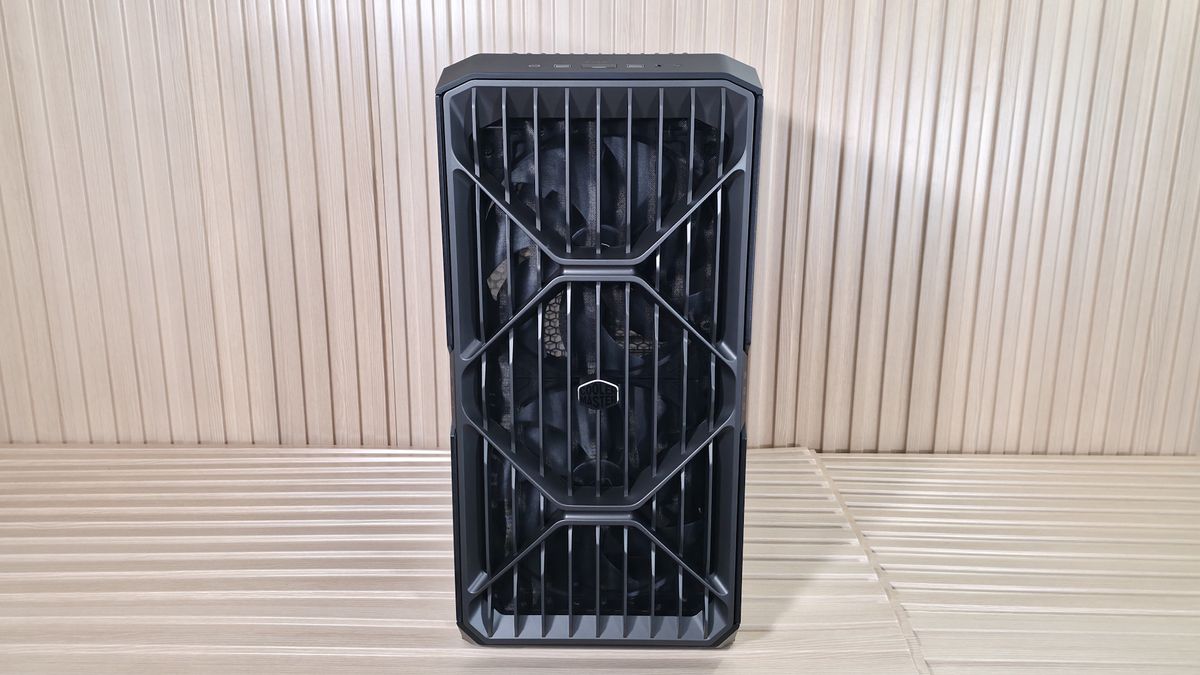 Cooler Master HAF II 500- Case outside