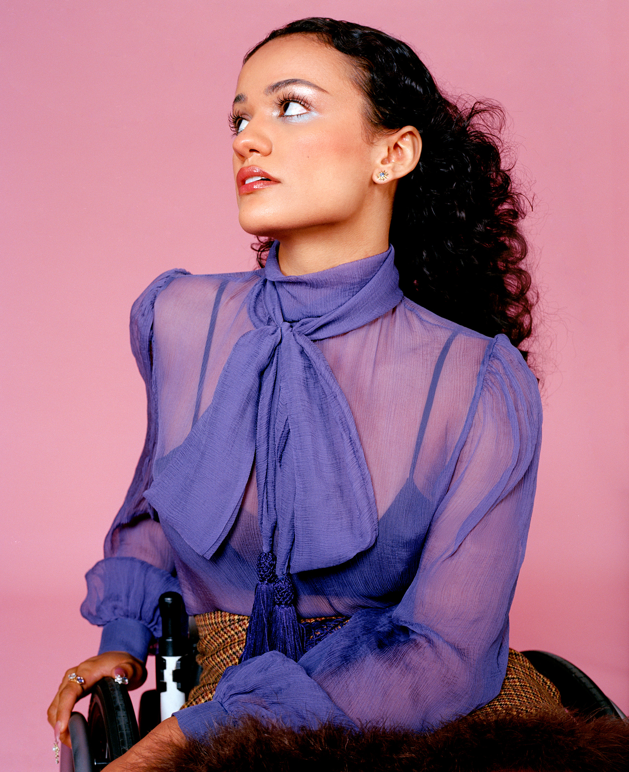 Wicked actress Marissa Bode forBest Knockoff Luxury Clothing
.