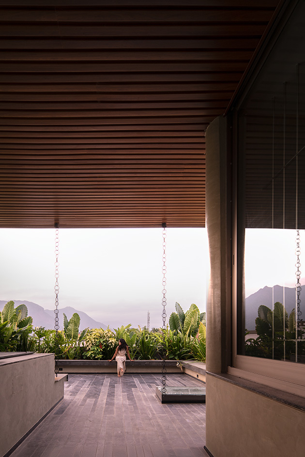 Western Valley House