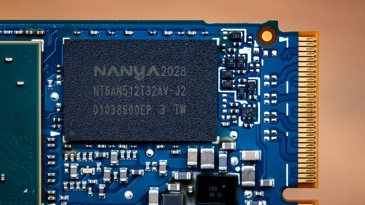 Kioxia XG8 SSD Review: A Satisfactory OEM SSD | Tom's Hardware