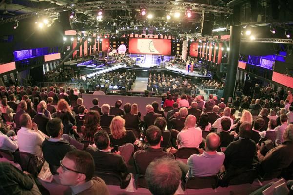 The view of the hall used during the Giro d'Italia presentation