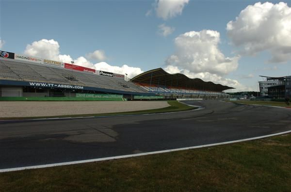 Even in wet conditions, the banked corners are renowned, in motor racing circles, for their grip