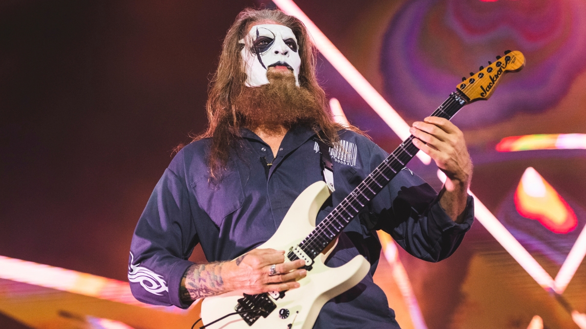 Jim Root of Slipknot performs in concert during Resurrection Fest on June 28, 2025 in Viveiro, Spain