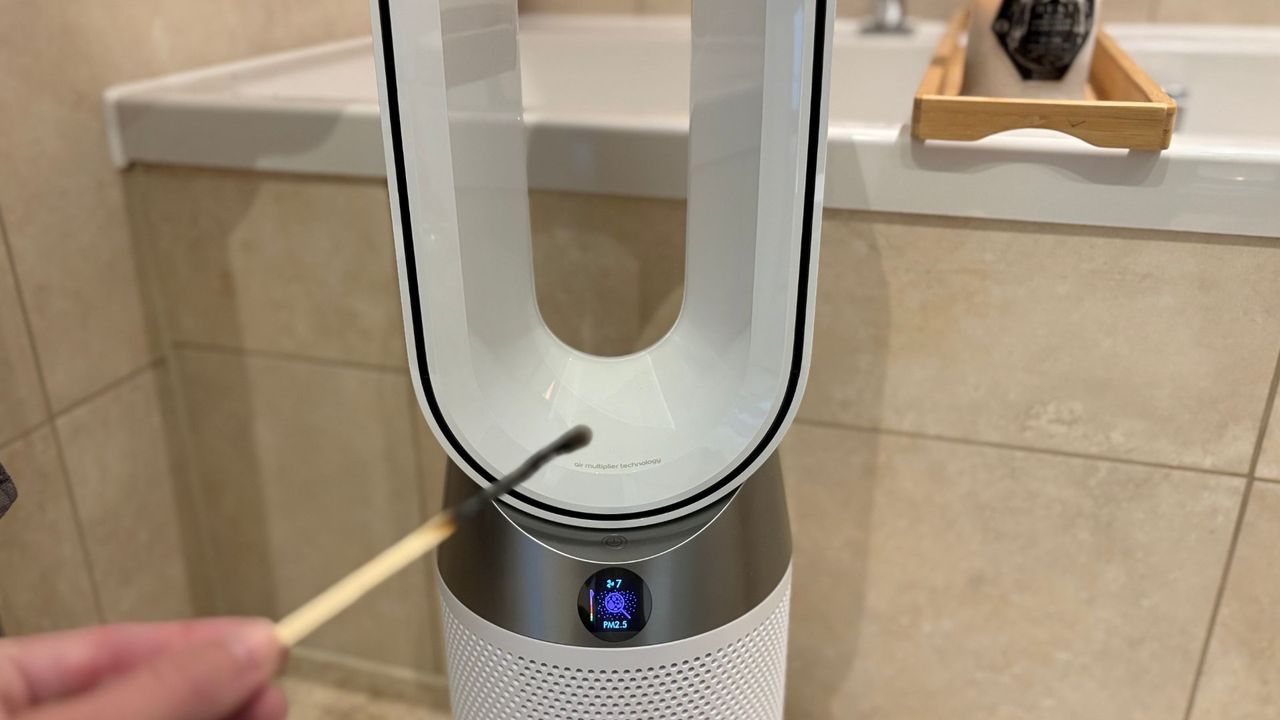 Testing the Dyson Purifier Hot + Cool HP1