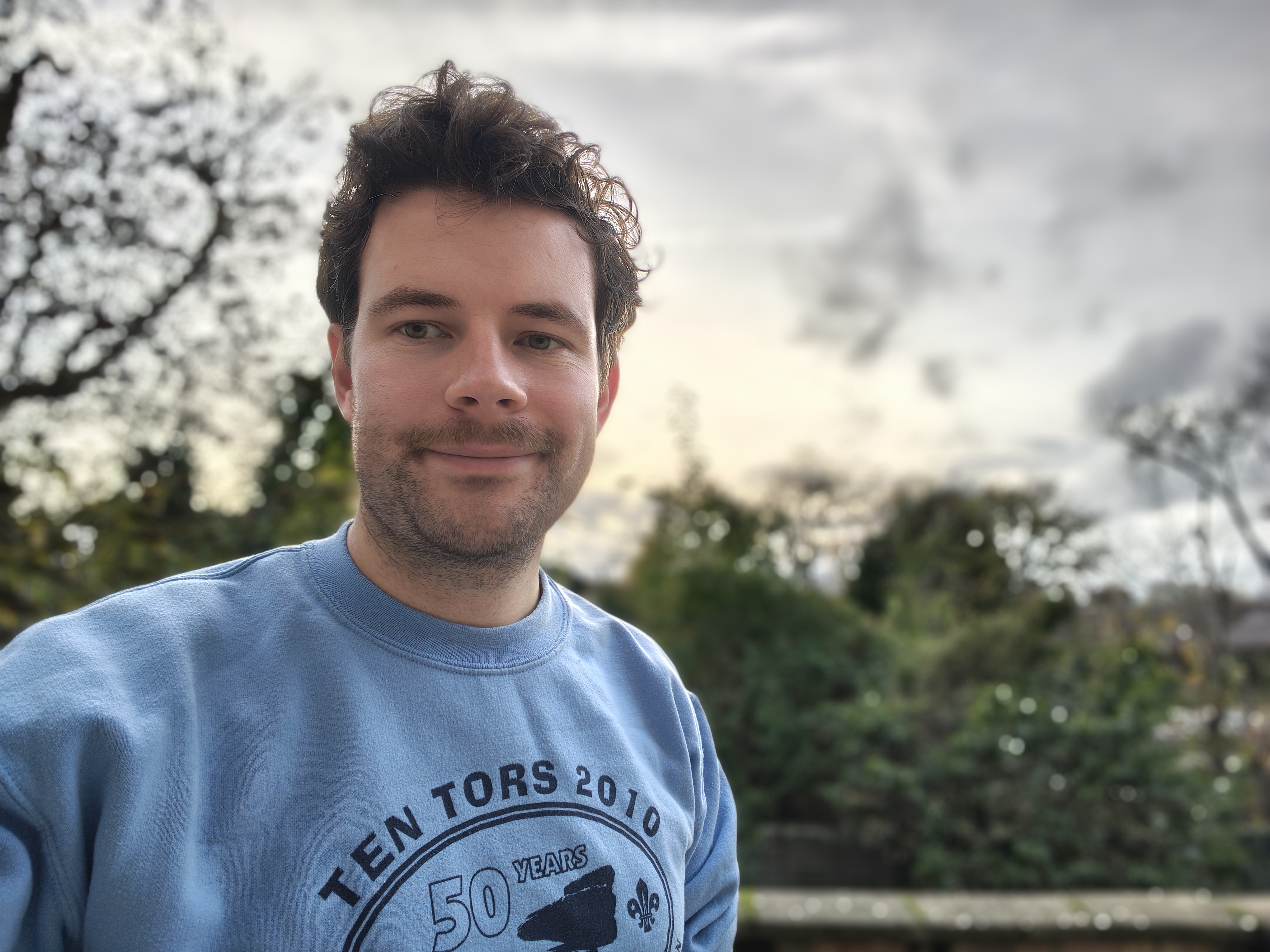 A selfie in Portriat mode taken on the Moto Edge 70.