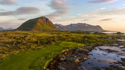 32 Of The Most Beautiful Golf Courses - Lofoten - Aerial