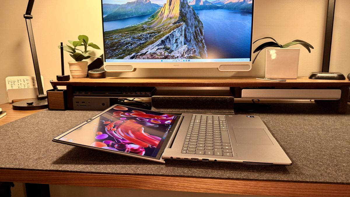 HP | ZBook X G1i