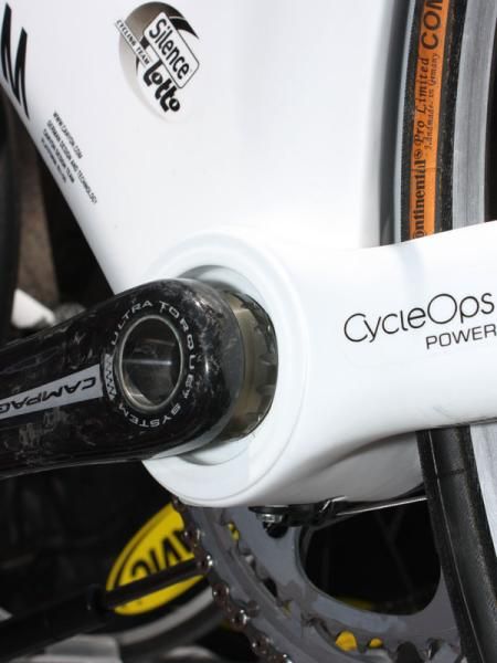 Evans' Canyon Speedmax CF Pro frame also features an interesting bottom bracket construction that lets the frame designers widen the down tube and spread apart the chain stays for more rigidity but still allow for a standard threaded bottom bracket.