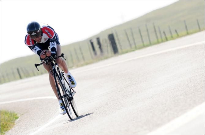 Stage 1 winner Phil Gaimon (BISSELL Pro Cycling) places 5th and has a 50 second lead over Ben Jaques-Maynes.