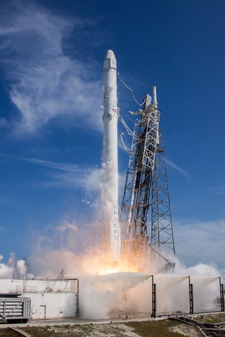SpaceX Falcon 9 CRS-6 Launch