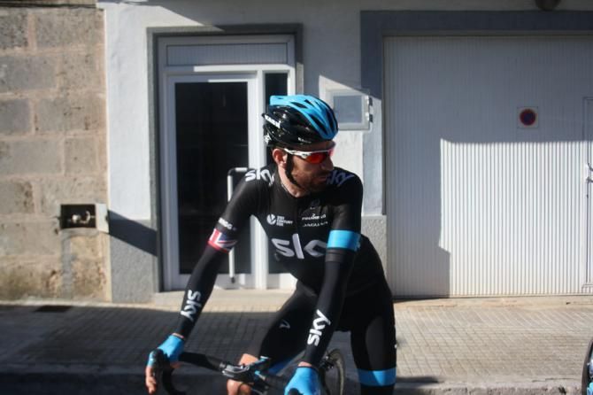 Bradley Wiggins (Team Sky) waits for his teammates
