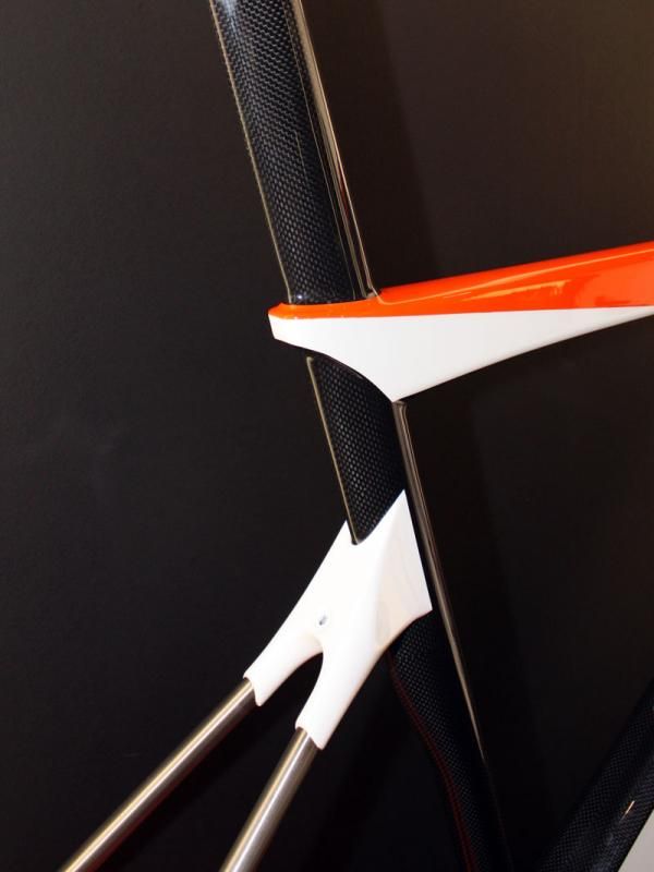 The top tube and seat stays on the Temerario are offset from each other at the seat tube.