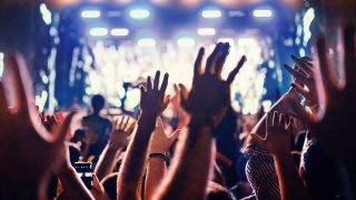 Best earplugs for concerts: Crowd at a live show