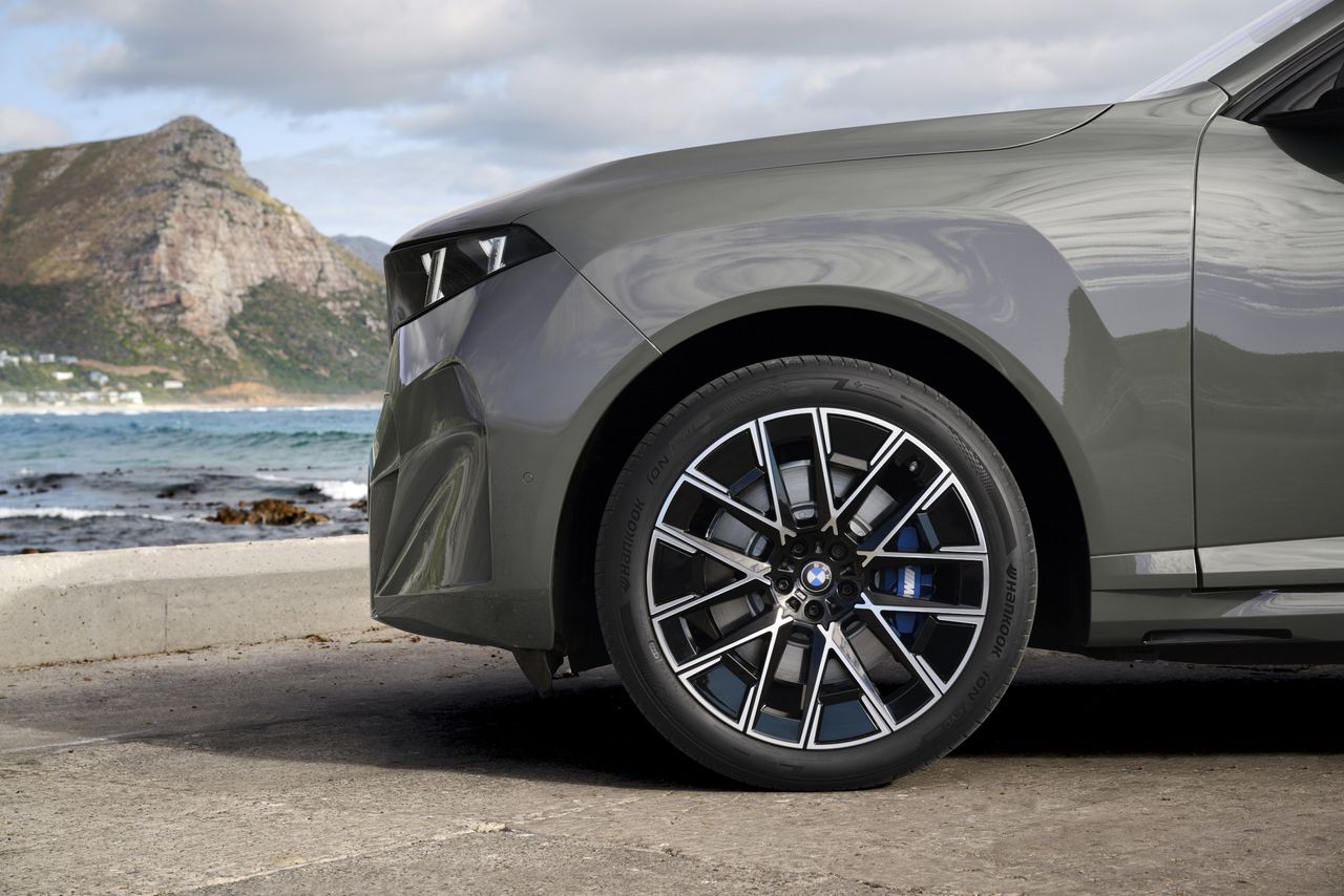 Exterior details, BMW X5