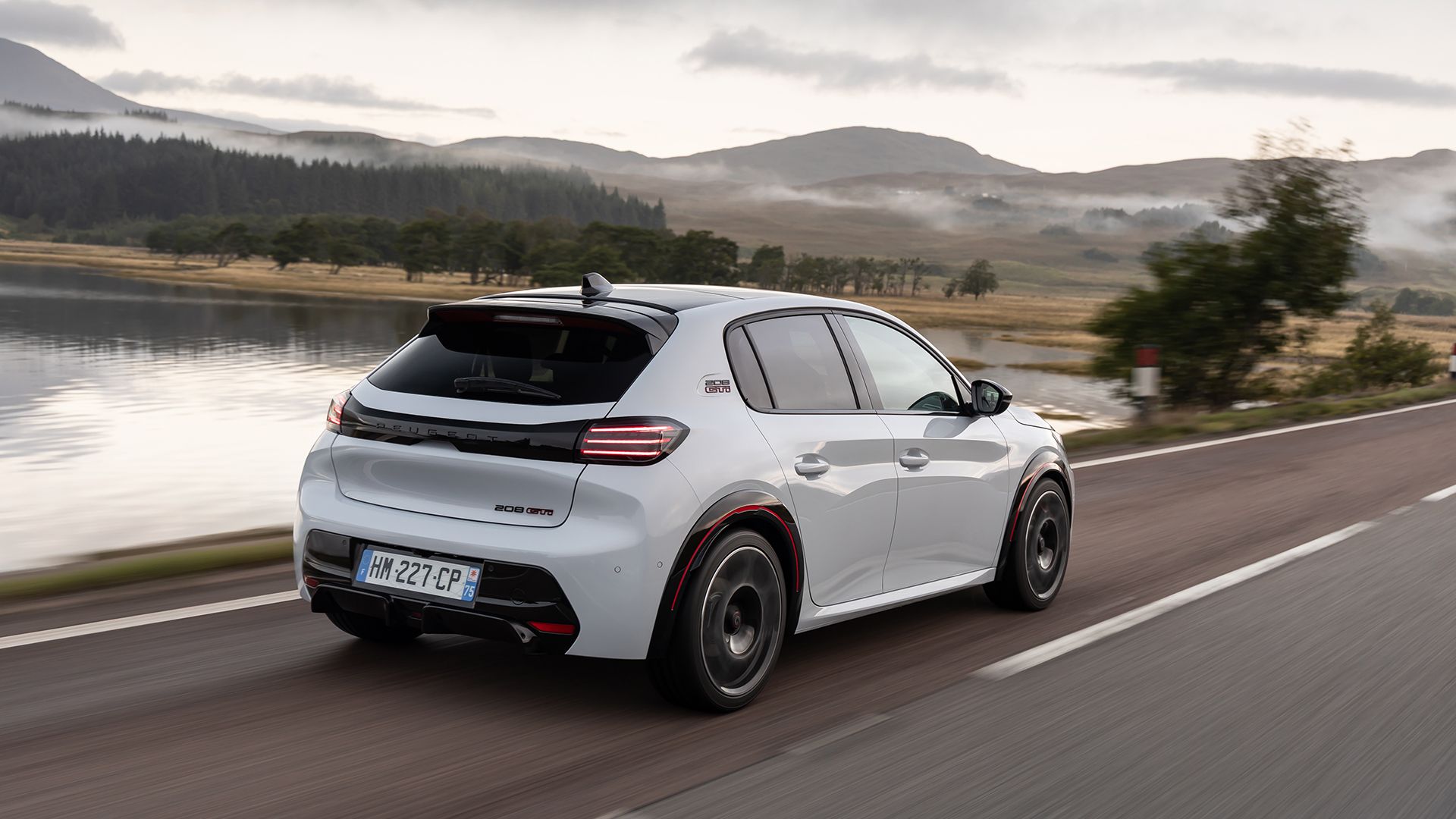 Peugeot E-208 GTi