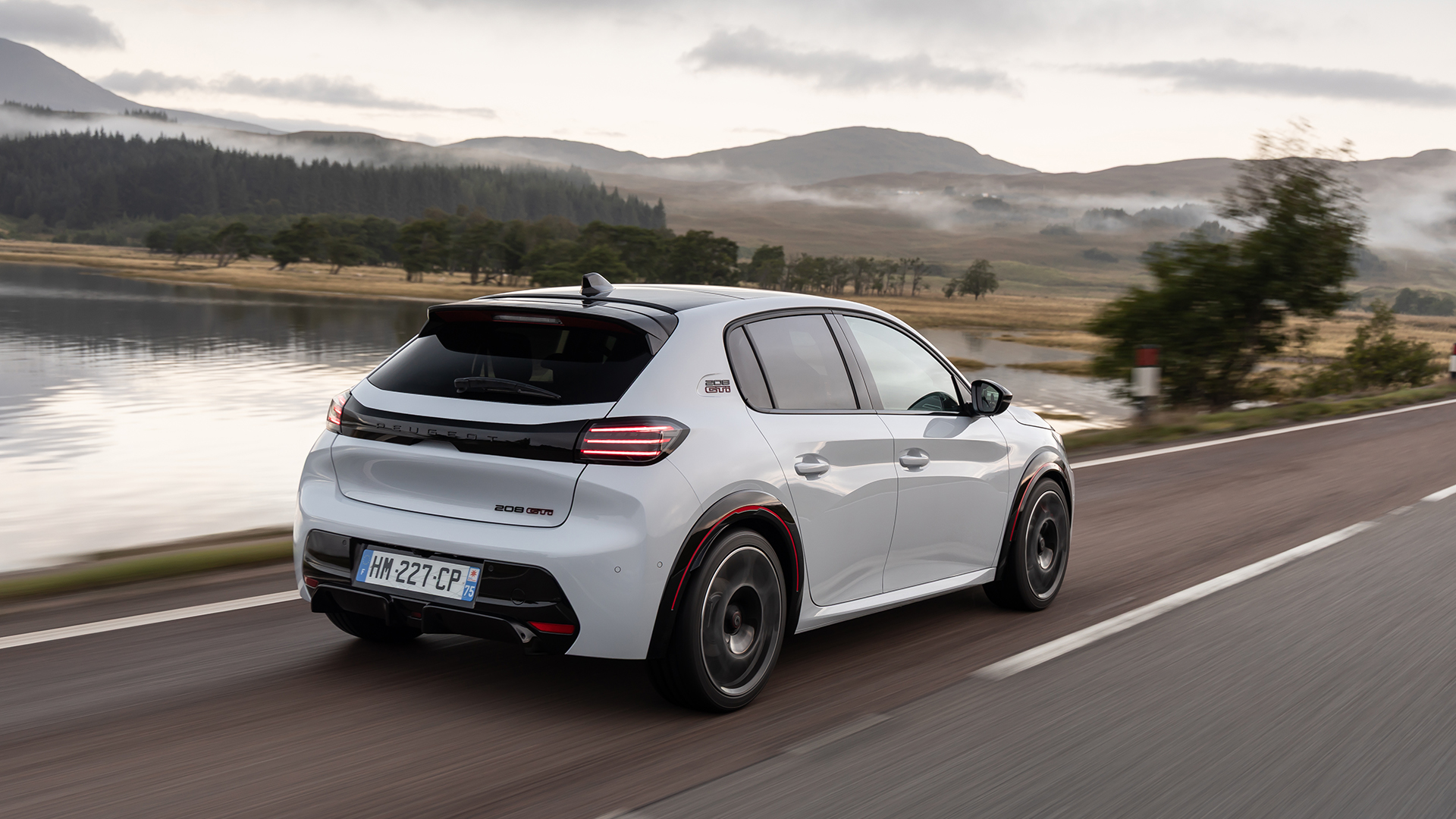 Peugeot E-208 GTi