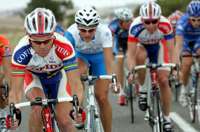 Stuart O'Grady riding for Cofidis in 2005