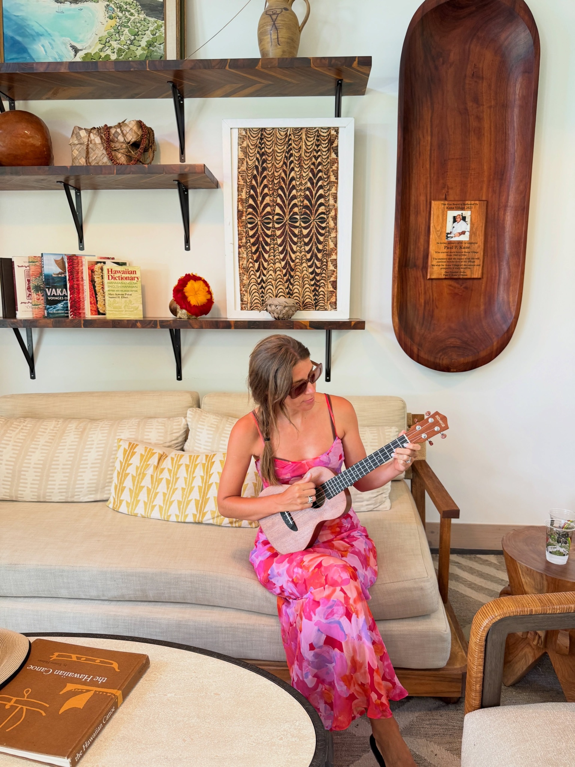 Fashion editor Judith Jones playing the ukelele