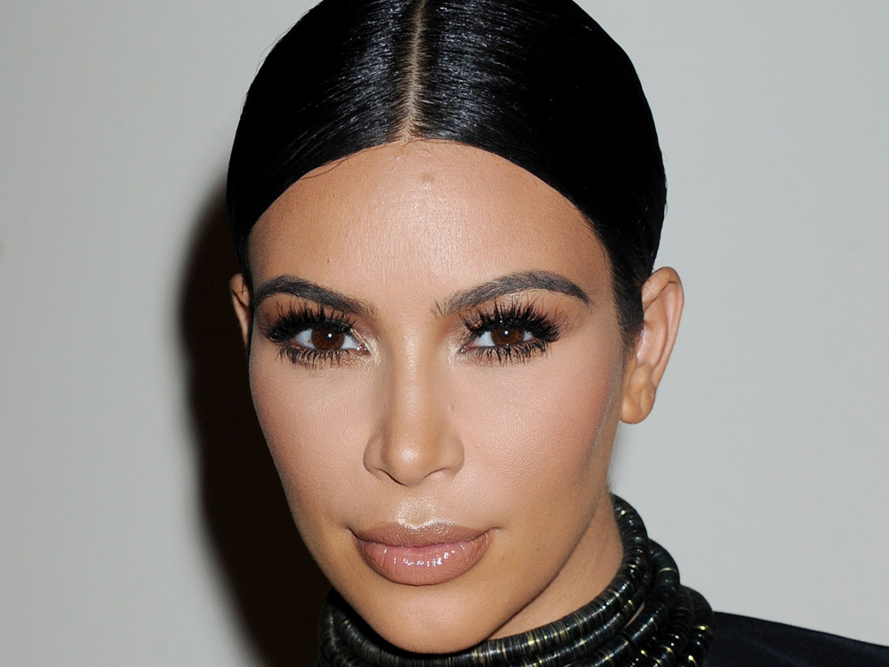 Kim Kardashian's Makeup and Hairstyles - Kim Kardashian Beauty