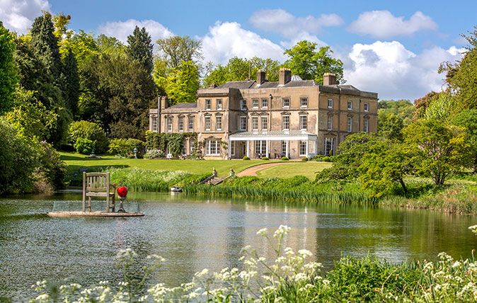 Hexton Manor (Pic: Savills)