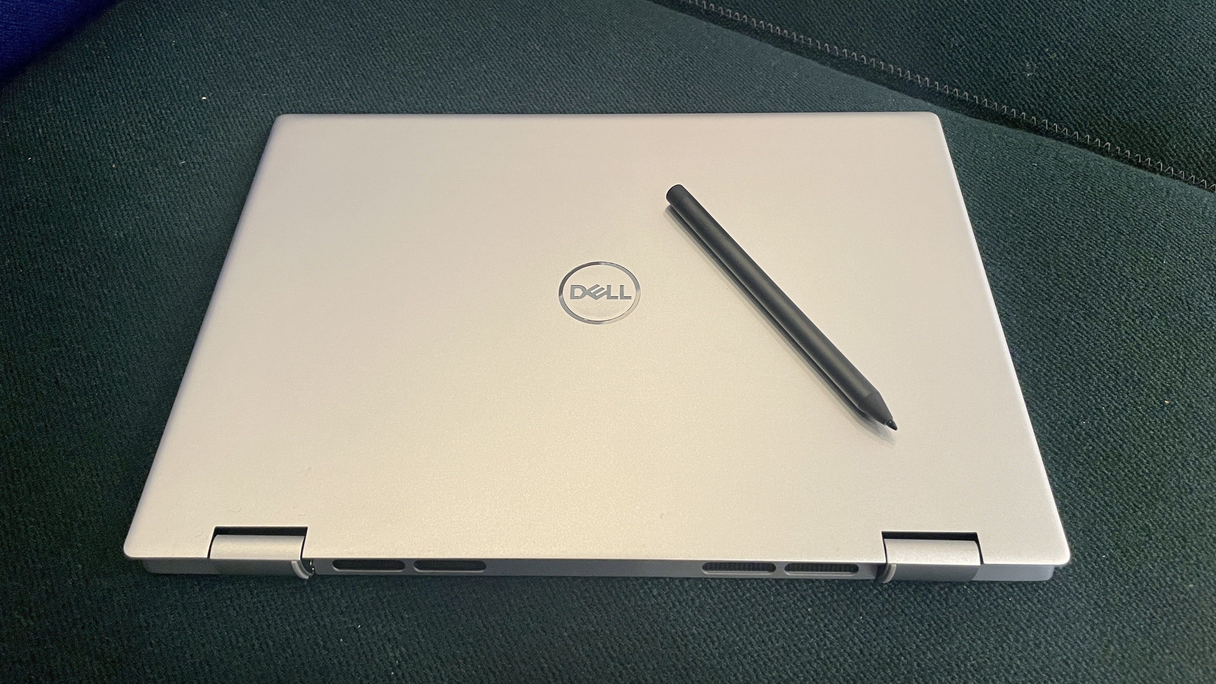 Dell Inspiron 14 2-in-1 (7420)
