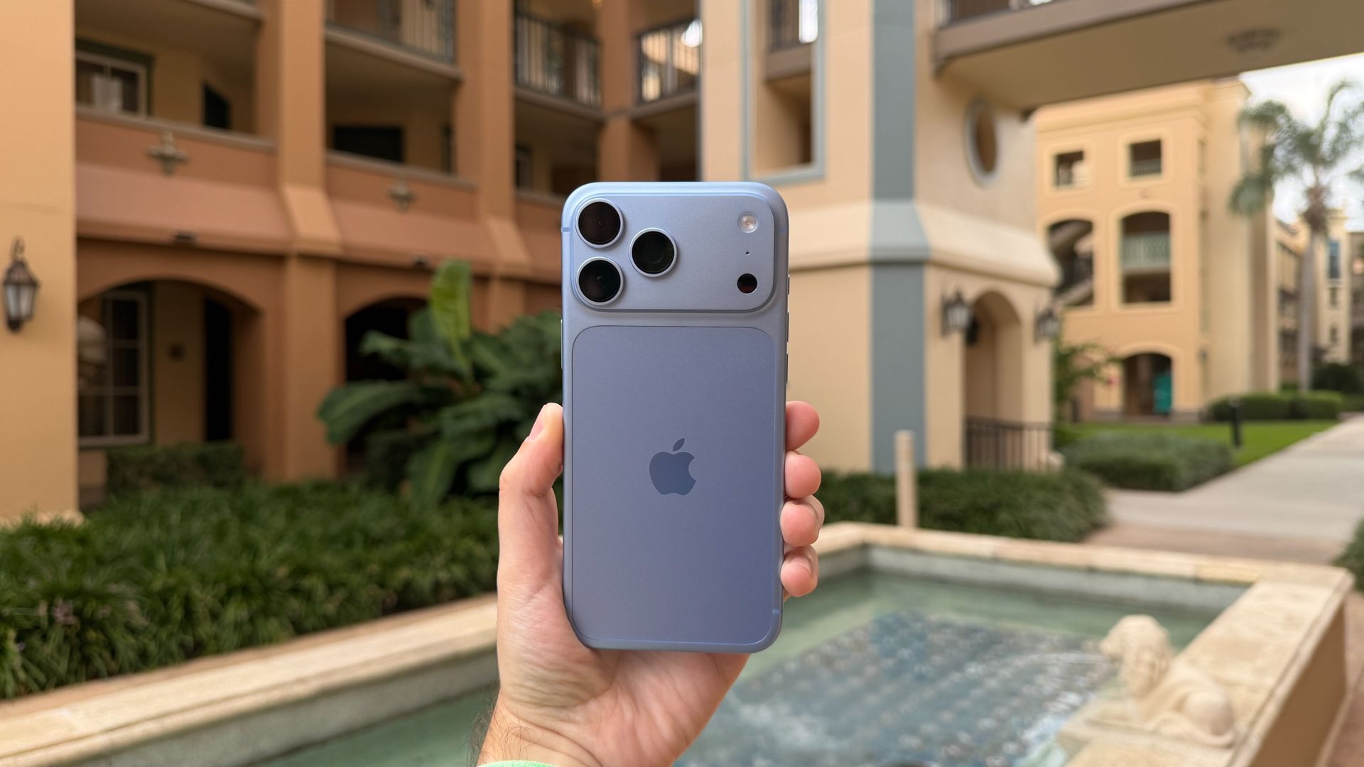 Apple iPhone 18 Pro and iPhone 18 Pro Max Review