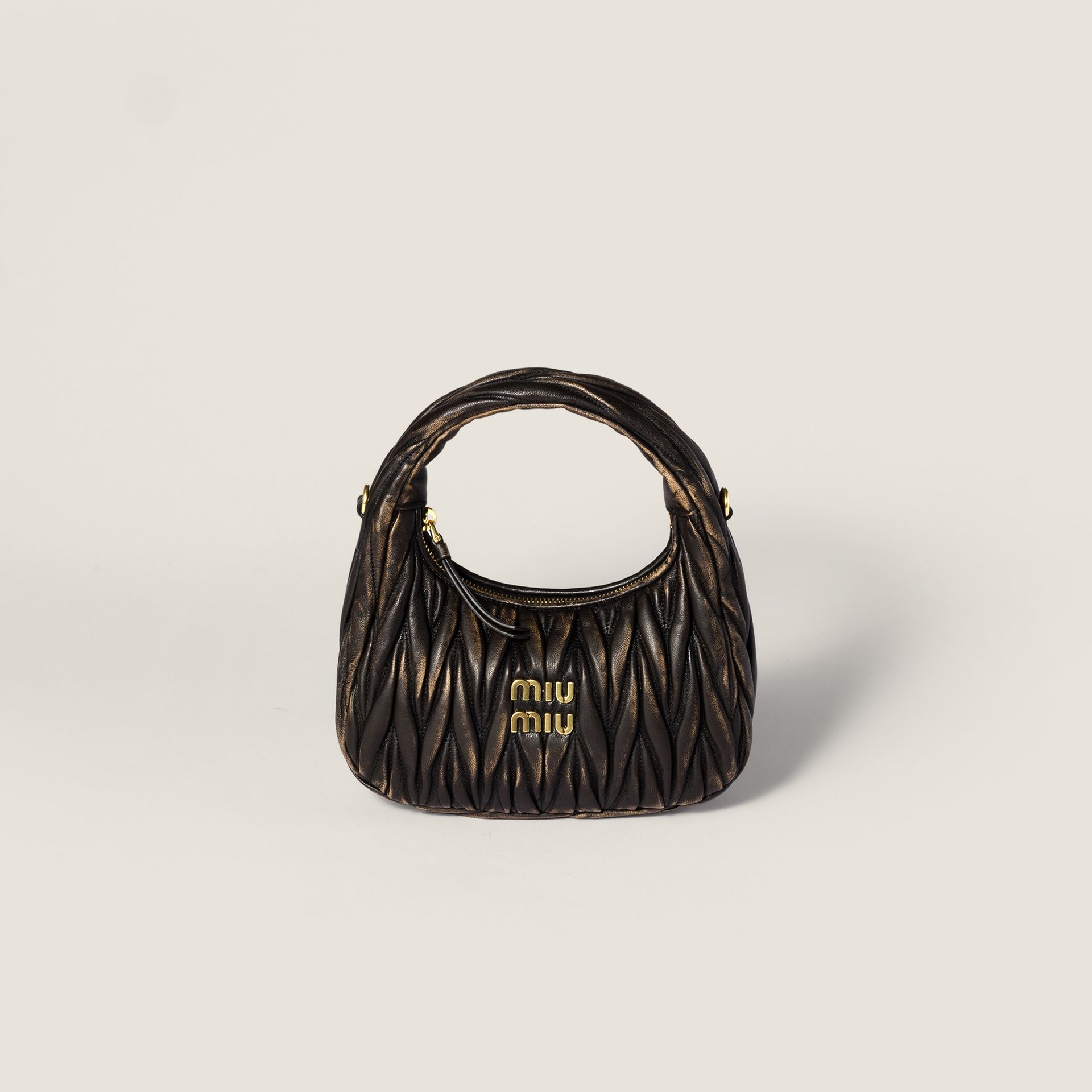 Wander Matelassé Nappa Leather Bag