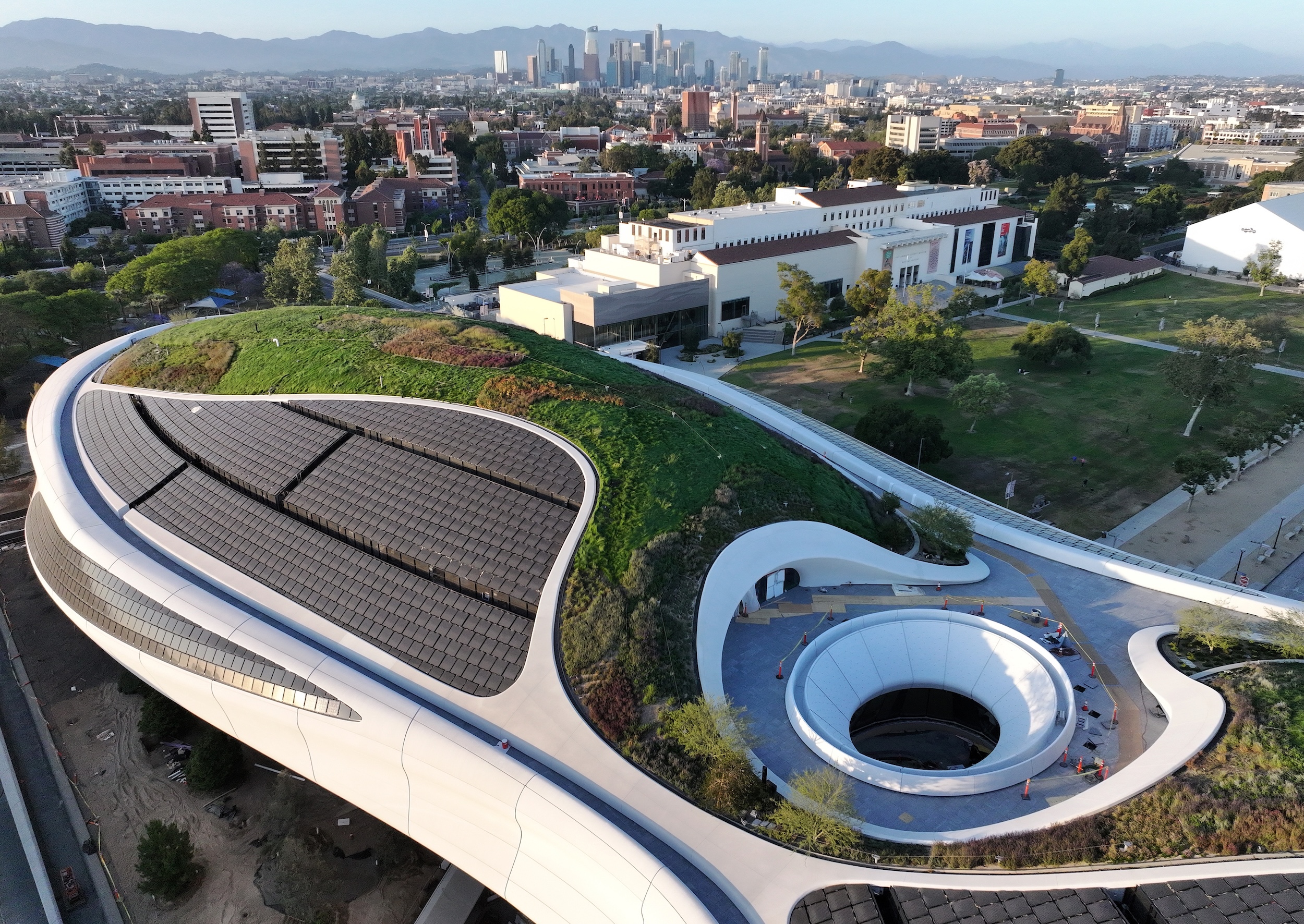 lucas museum los angeles