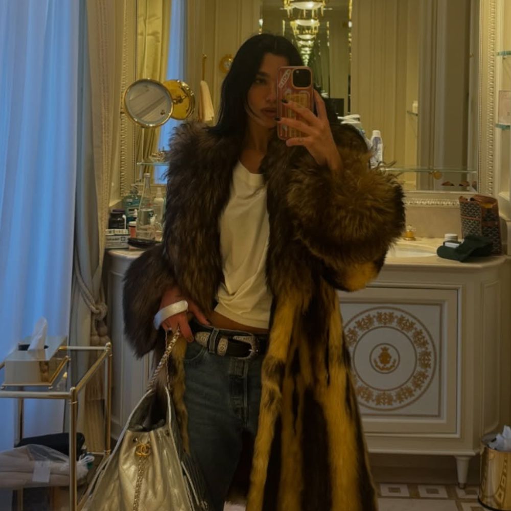 This Trending Accessory Is 2025's Answer to Turbo-Boosting Jeans-and-a-Tee