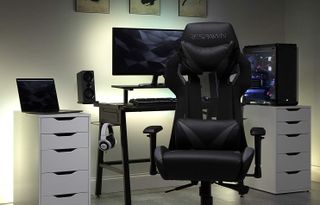 Respawn 205 best sale gaming chair