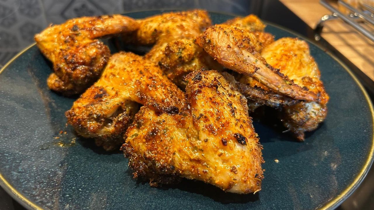Chicken cooked using Bosch Series 6 Air Fryer