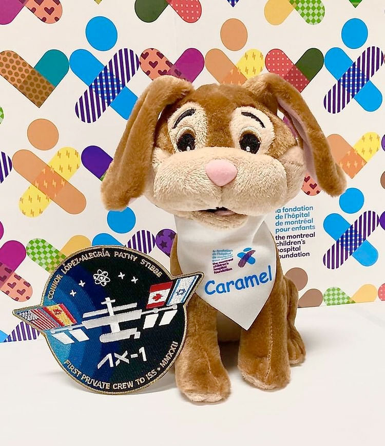 The Montreal Children’s Hospital Foundation is celebrating its part in the Axiom-1 space mission by donating small souvenir replicas of its mascot. "Caramela."