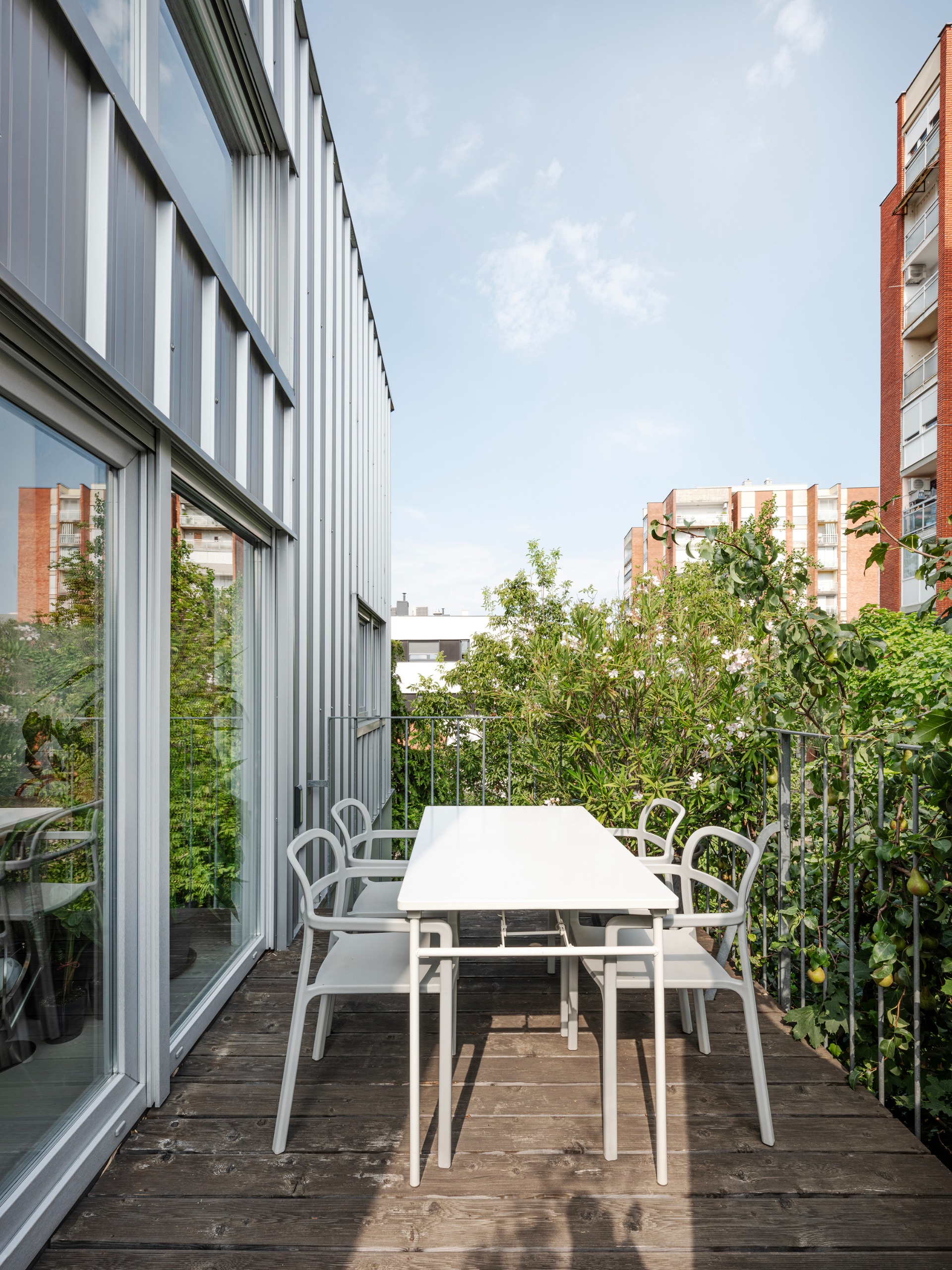 The addition incorporates a small roof terrace