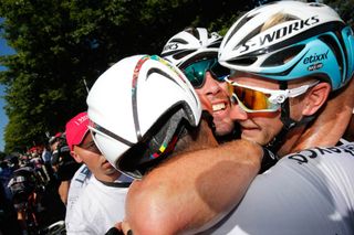 10 July 2015 102nd Tour de France Stage 07 : Livarot - Fougeres 1st : CAVENDISH Mark (GBR) Etixx - Quickstep KWIATKOWSKI Michal (POL) Etixx - Quickstep VERMOTE Julien (BEL) Etixx - Quickstep Photo : Yuzuru SUNADA
