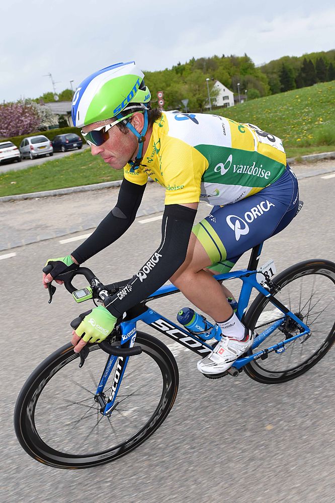 Michael Albasini (Orica-GreenEdge) leads the overall race