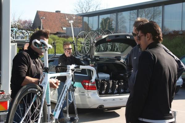 Fabian Cancellara checks out his bike