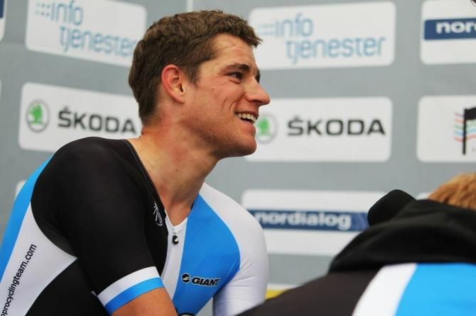 Stage 3 winner Theo Bos (Blanco)
