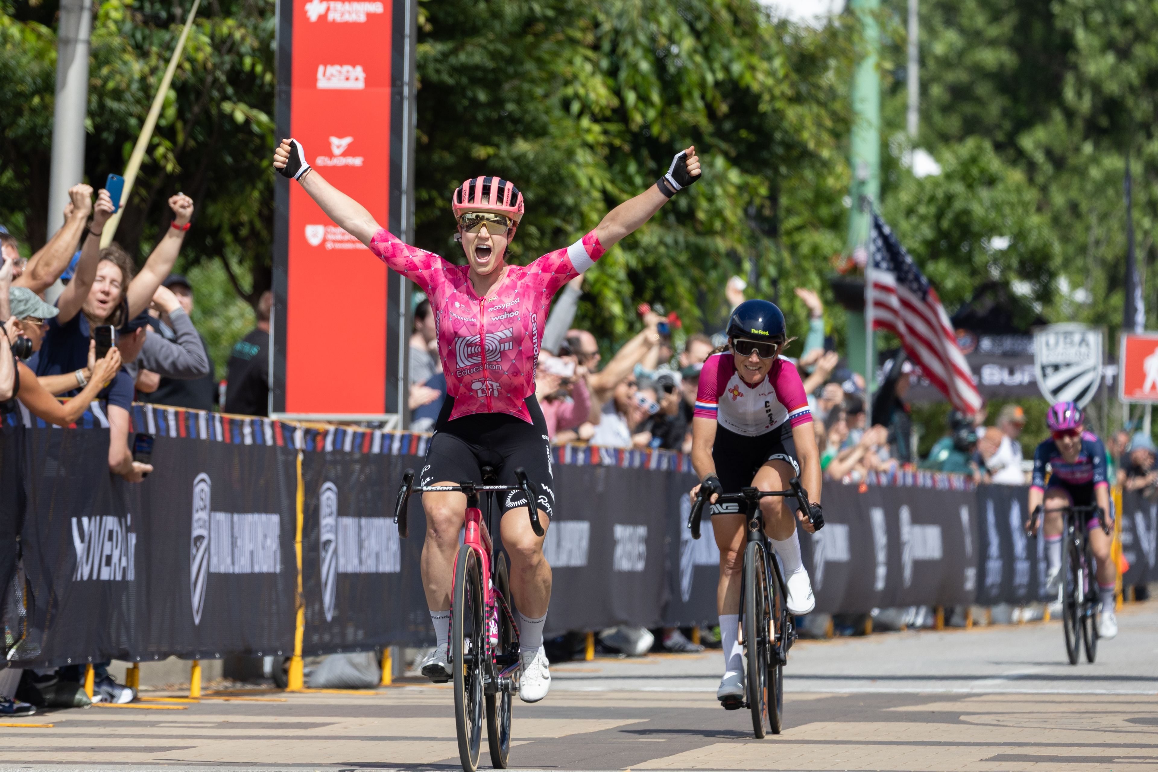 The race ended in a three up sprint between 2 former champions and the relatively young Katherine Sarkisov. The defending champion prevailed.