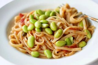 pasta with tomato and beans