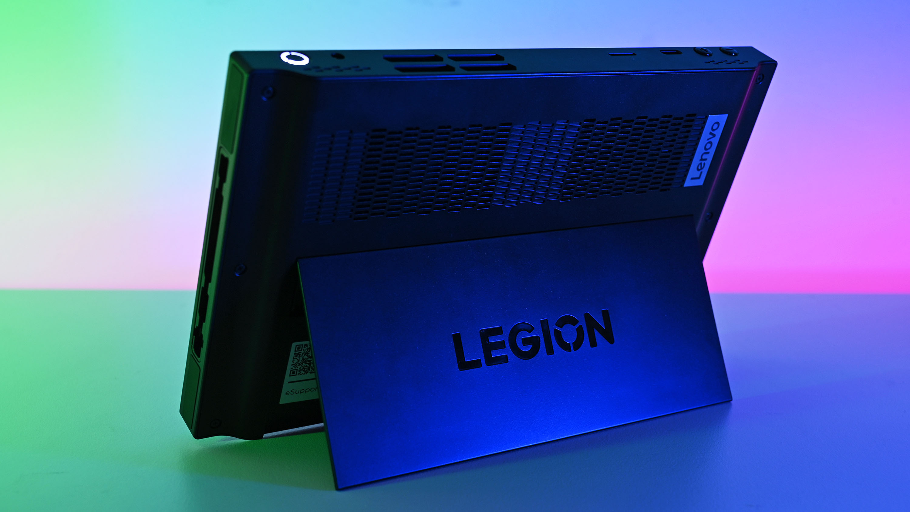 Hey students, you should consider a gaming handheld like Legion Go or ROG Ally instead of a laptop — yes, really