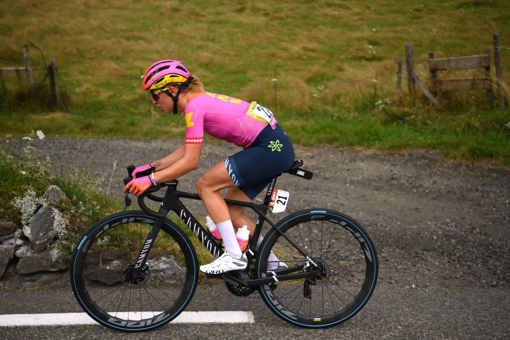 The ascent of the Tourmalet on stage 7 of the Tour de France Femmes