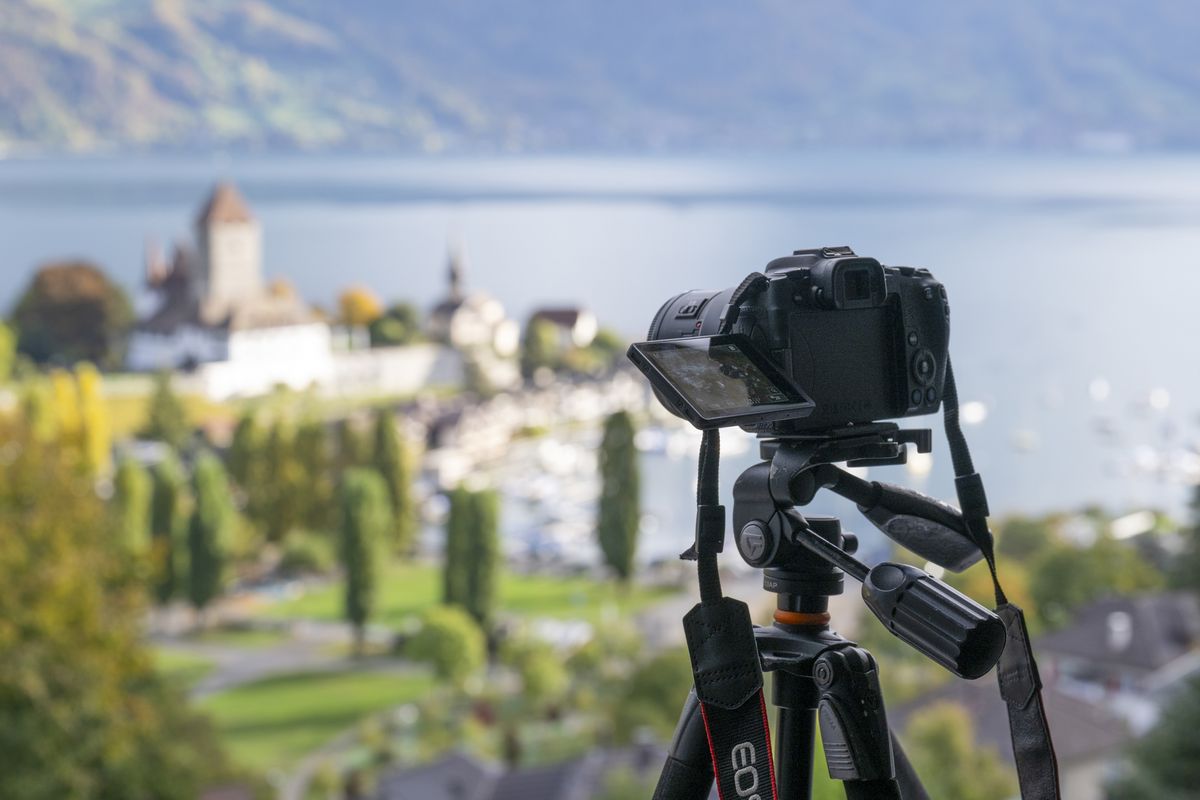 Create ridiculous resolutions with a multi-row panorama stitch ...