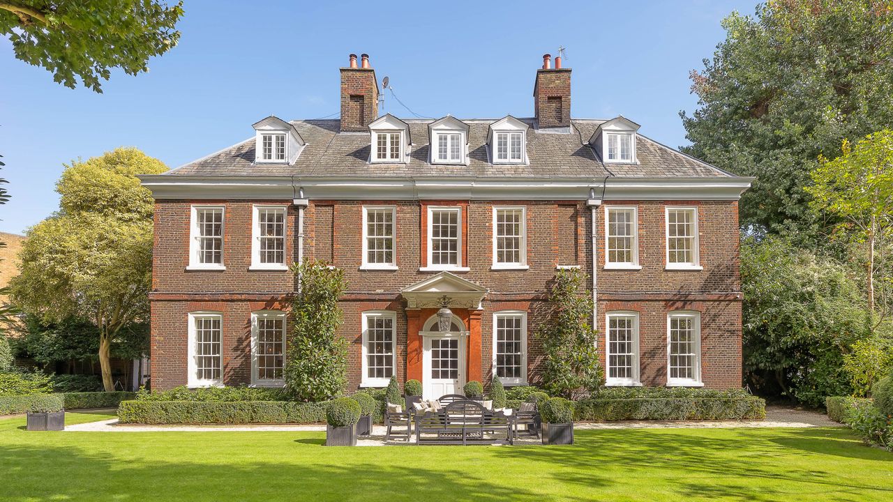 Old Battersea House in London