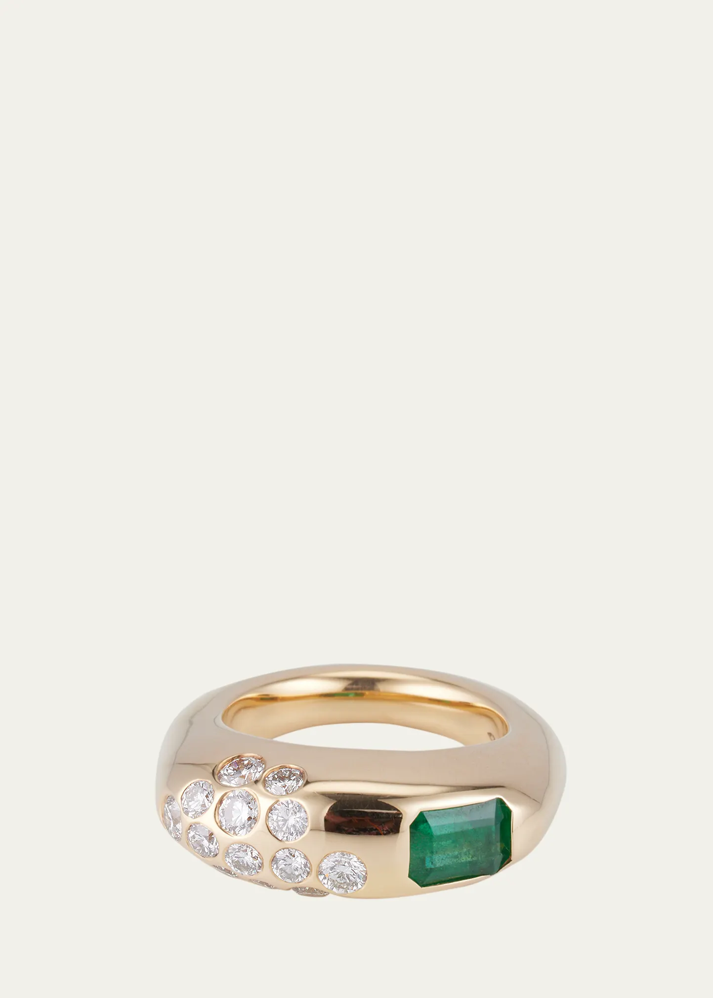 Uniform Objects, 18K Yellow Gold Dowry Ring With Emerald-Cut Stone And Diamonds