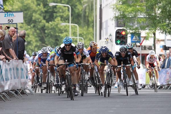 Tyler Farrar (Garmin-Cervelo) hits out in the sprint.